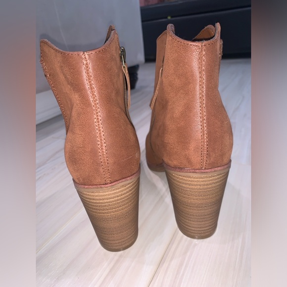 MIA Patton Bootie (size 10) - Picture 4 of 8